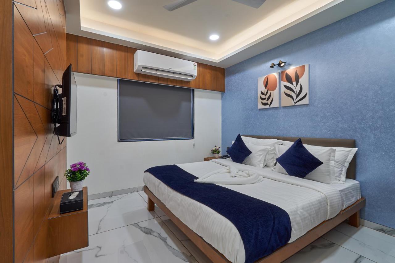 The Scenic Unity Hotel Garudeshwar Buitenkant foto